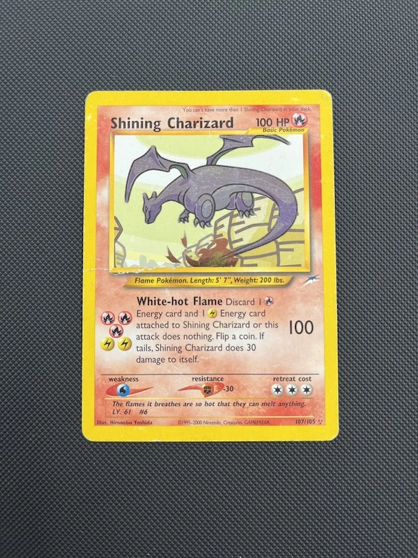 Neo Destiny - 107/105 - Shining Charizard (Damaged) - Bilde 2